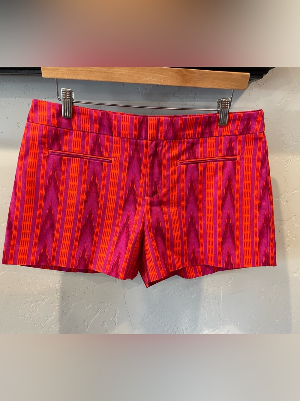 New GAP 100% cotton Pink & Orange western print Chino Shorts 8
